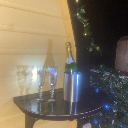 Apartament Arch Pod & Hot Tub Carndonagh Zewnętrze zdjęcie