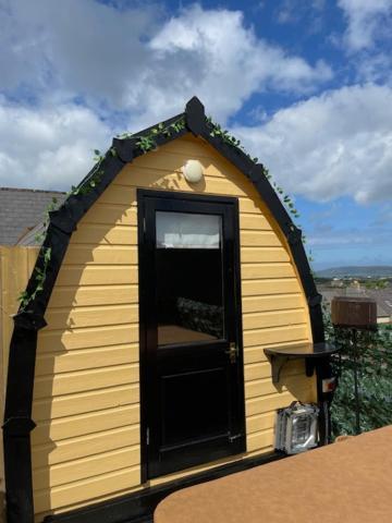 Apartament Arch Pod & Hot Tub Carndonagh Zewnętrze zdjęcie